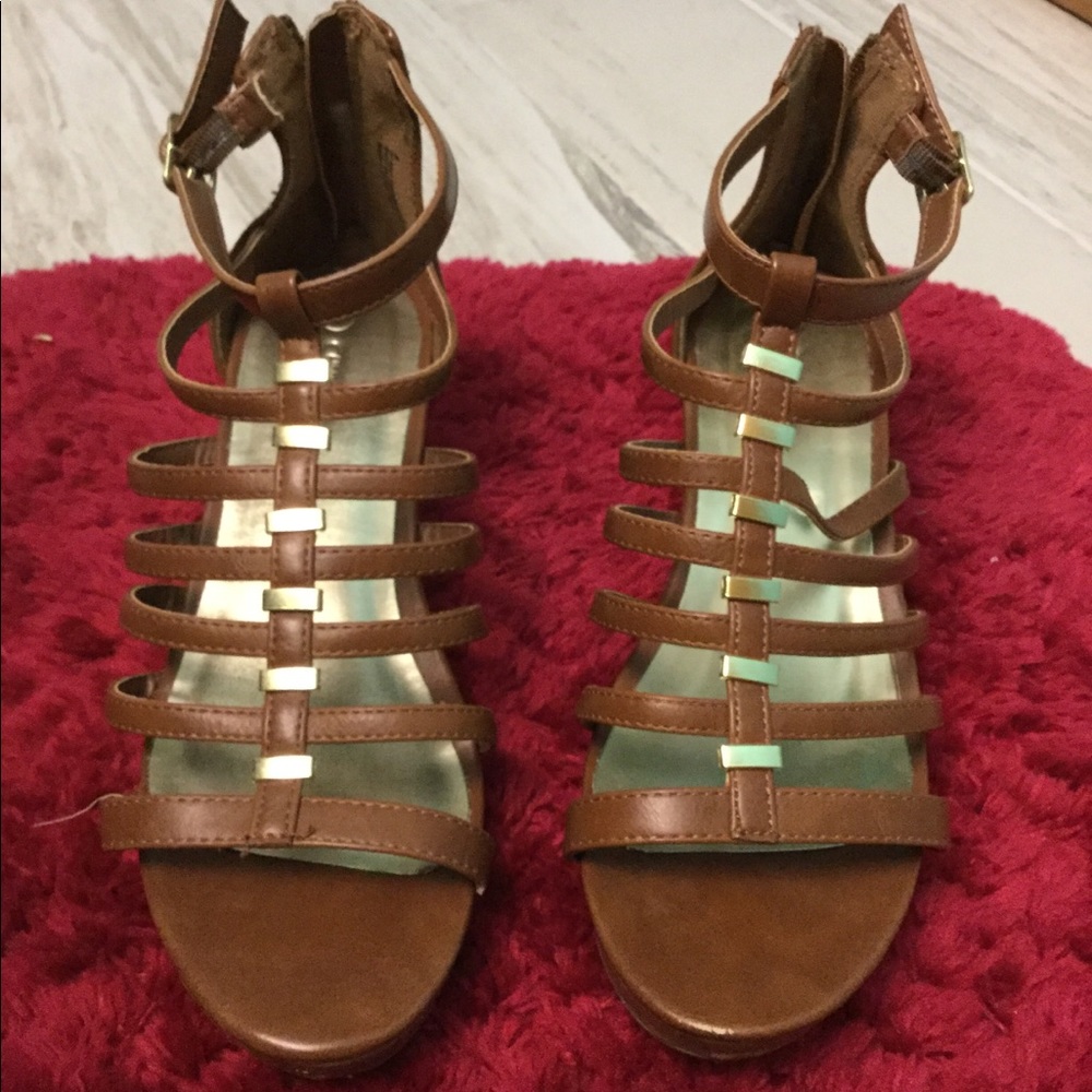 Cherkee Gold+Brown Heals